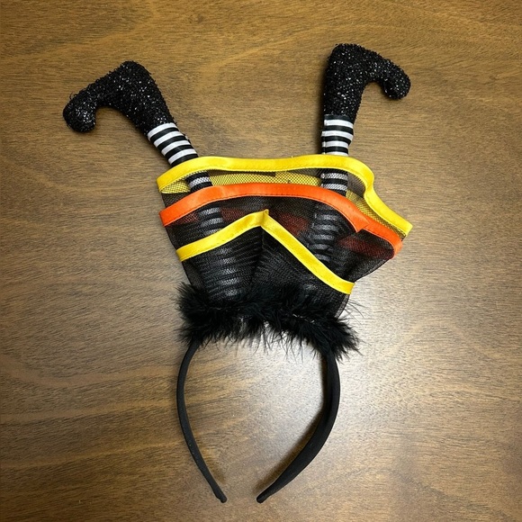 Witch Leg Headband - Picture 3 of 5
